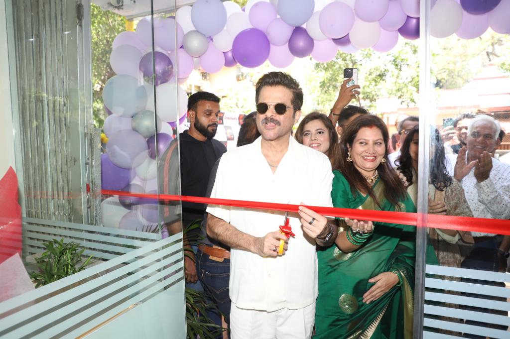 Anil Kapoor Inaugurated His Make Up Artist's Salon In Mumbai
